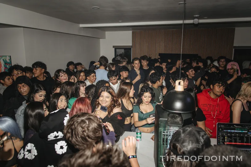 Gallery photo